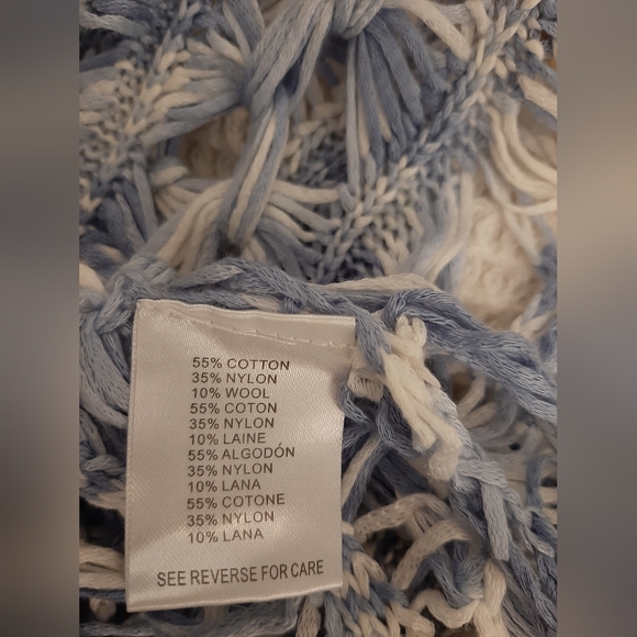 Miracle City top - M/L - NWT - blue/white - Picture 4 of 6